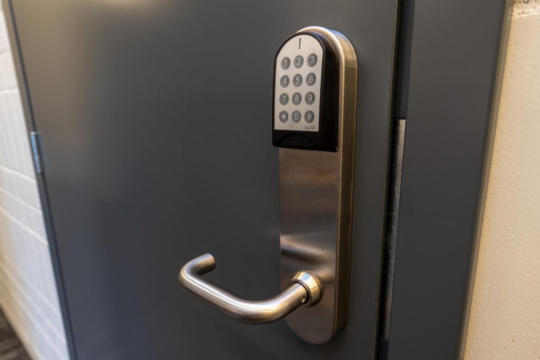 Loft Inn Self-Check In Wilno Zewnętrze zdjęcie